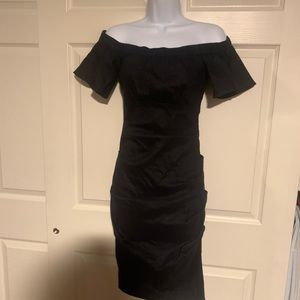 Nicole Miller black mid length dress with ruched detail never worn